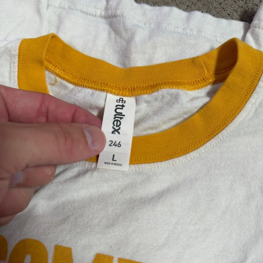A Complete Unknown Bob Dylan Movie Promo Ringer T-Shirt White Yellow Size L